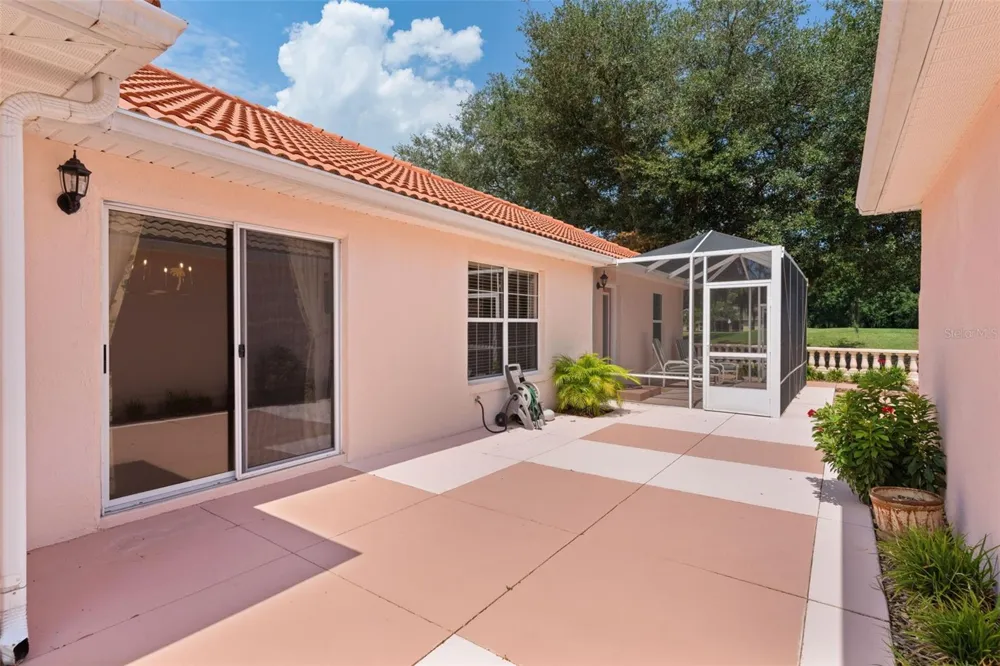 1305 SANTA MARIA AVENUE The Villages, FL 32159