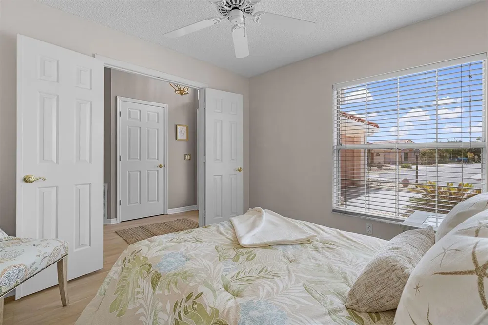 1305 SANTA MARIA AVENUE The Villages, FL 32159