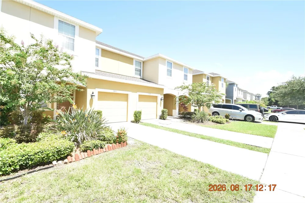 7031 WOODCHASE GLEN DRIVE #7031 Riverview, FL 33578