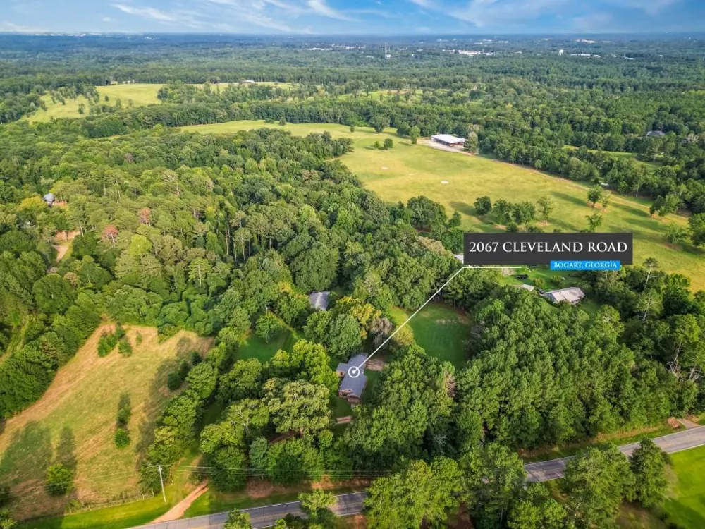 2067 Cleveland Road Bogart, GA 30622