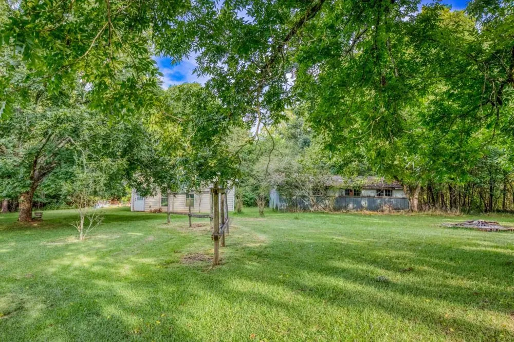 2067 Cleveland Road Bogart, GA 30622