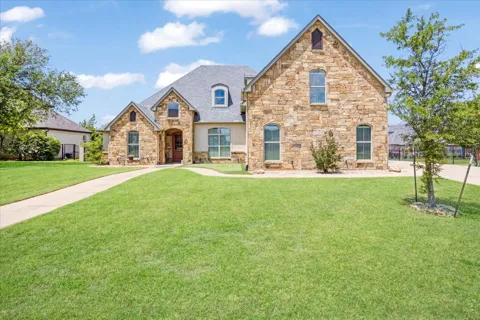 35 S Bob Jones Court