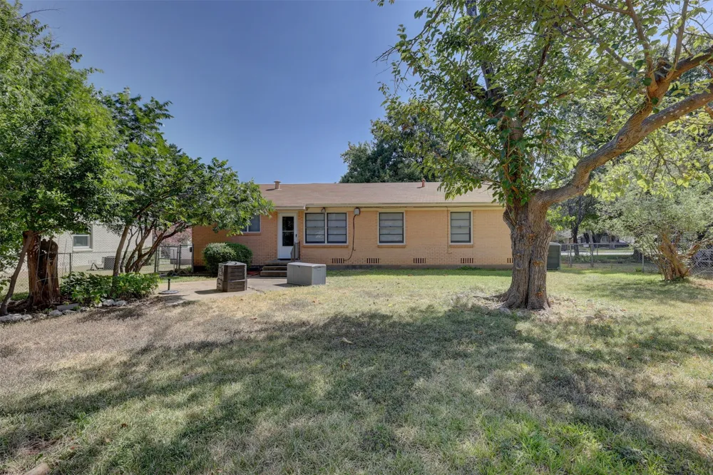 2012 Mountainview Drive Waco, TX 76710