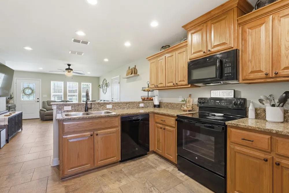 213 Freeman Street Lindale, TX 75771