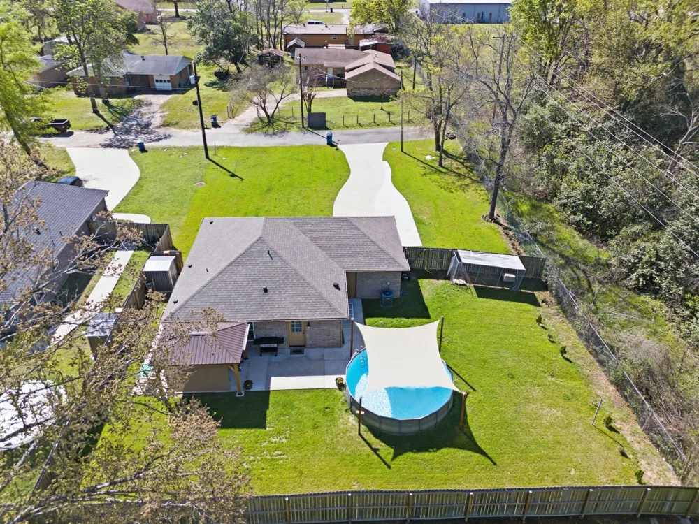 213 Freeman Street Lindale, TX 75771