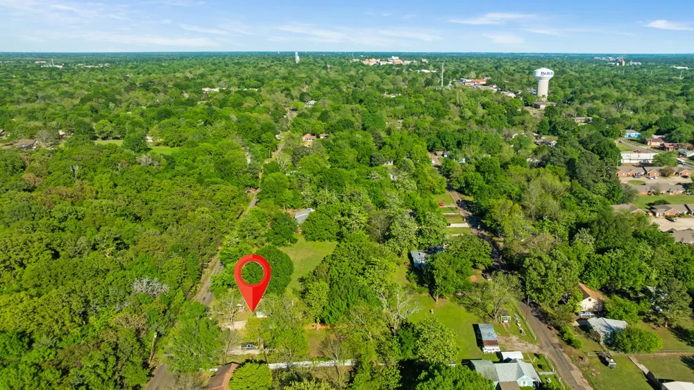 2617 Graham Street Paris, TX 75460