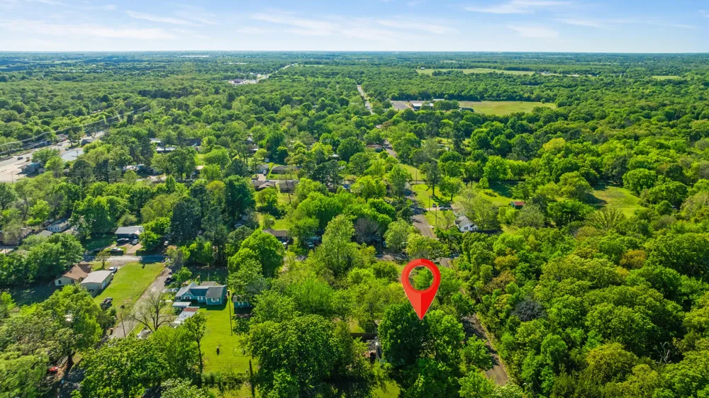 2617 Graham Street Paris, TX 75460