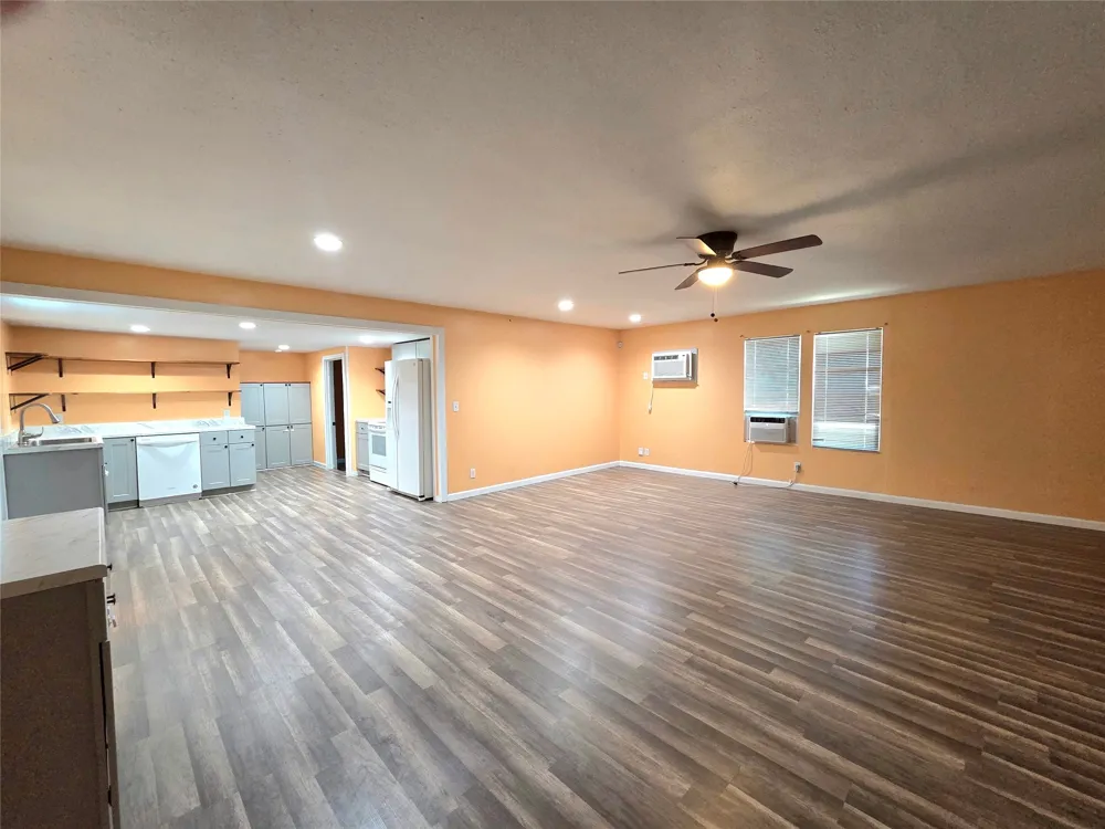 2617 Graham Street Paris, TX 75460