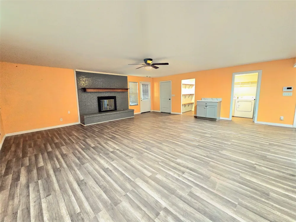 2617 Graham Street Paris, TX 75460