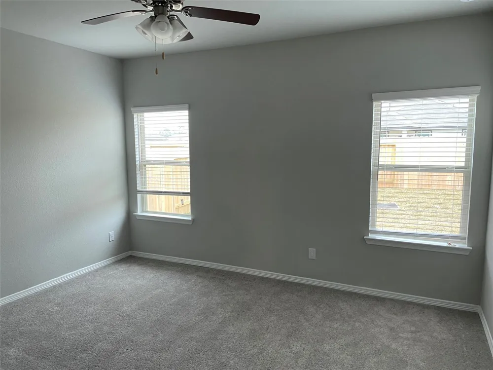 823 Redinger Ridge Drive Houston, TX 77336