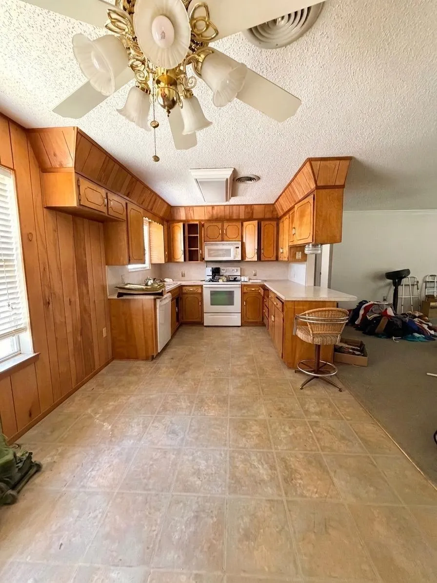 3901 Mercedes Street San Angelo, TX 76901