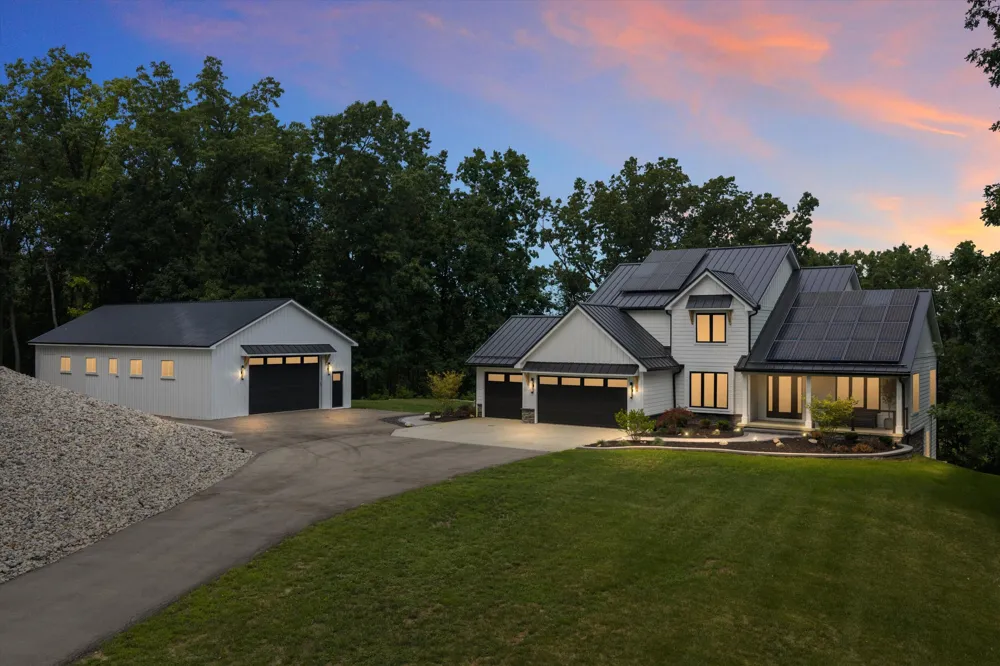15135 W Austin Road Manchester, MI 48158