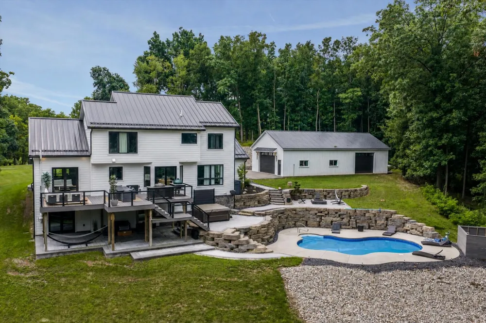 15135 W Austin Road Manchester, MI 48158