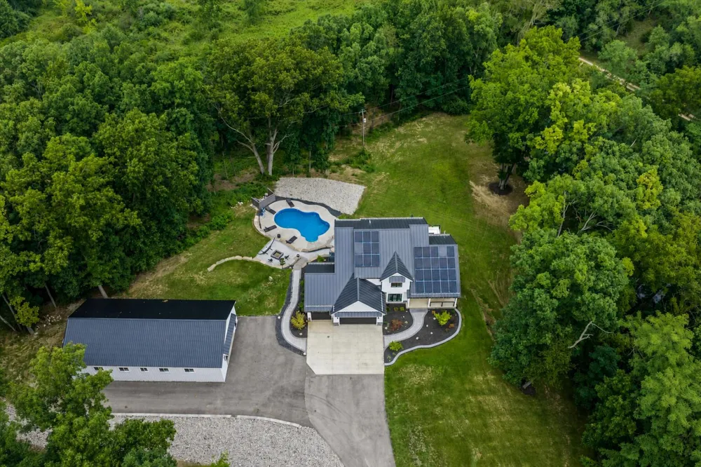 15135 W Austin Road Manchester, MI 48158