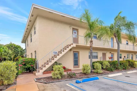2950 SE OCEAN BOULEVARD #134-5