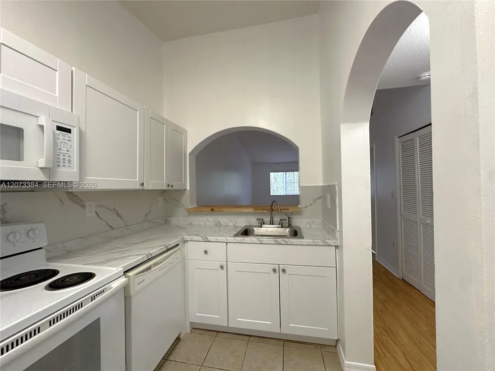 2921 SE 13th Ave #205-48 Homestead, FL 33035