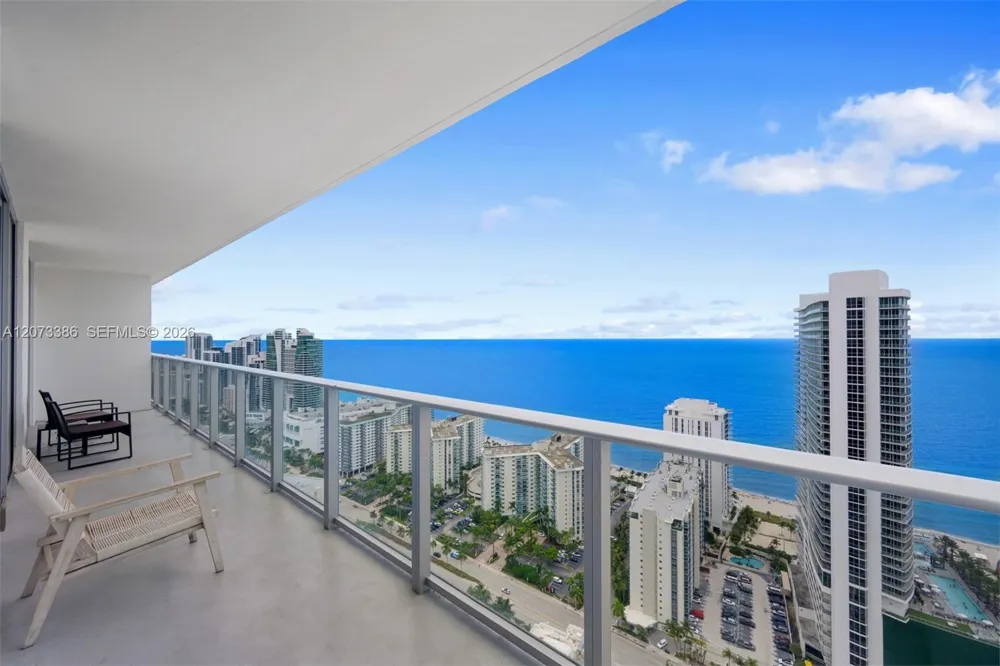 4010 S Ocean Dr #T3905 Hollywood, FL 33019