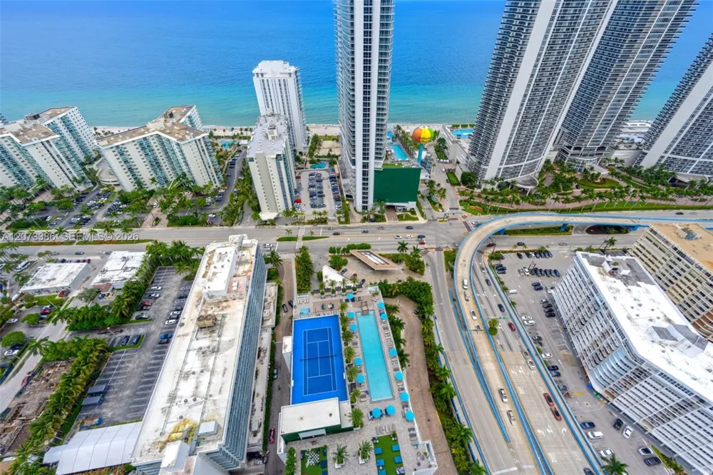 4010 S Ocean Dr #T3905 Hollywood, FL 33019