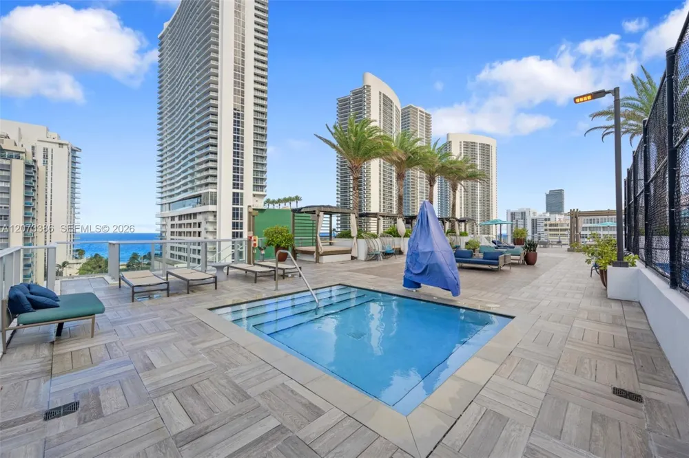4010 S Ocean Dr #T3905 Hollywood, FL 33019