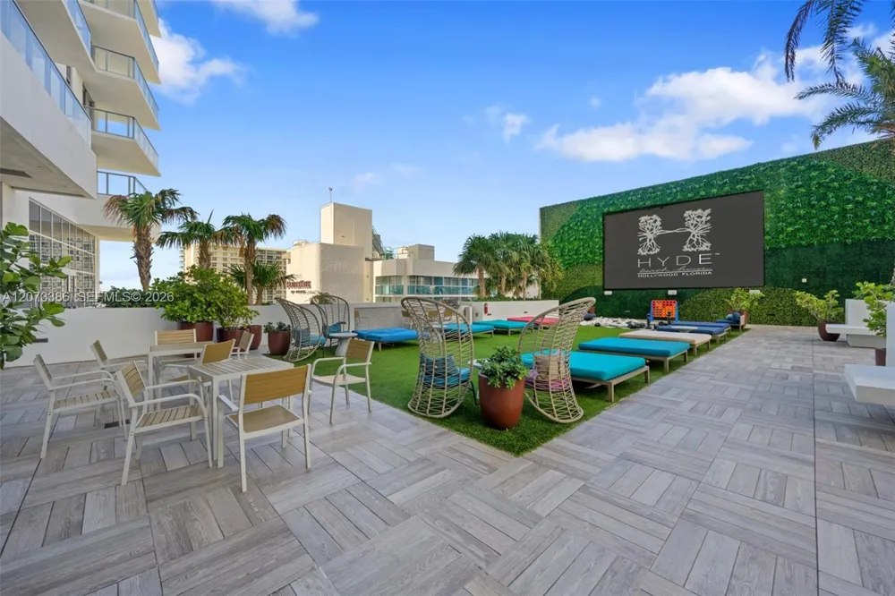 4010 S Ocean Dr #T3905 Hollywood, FL 33019