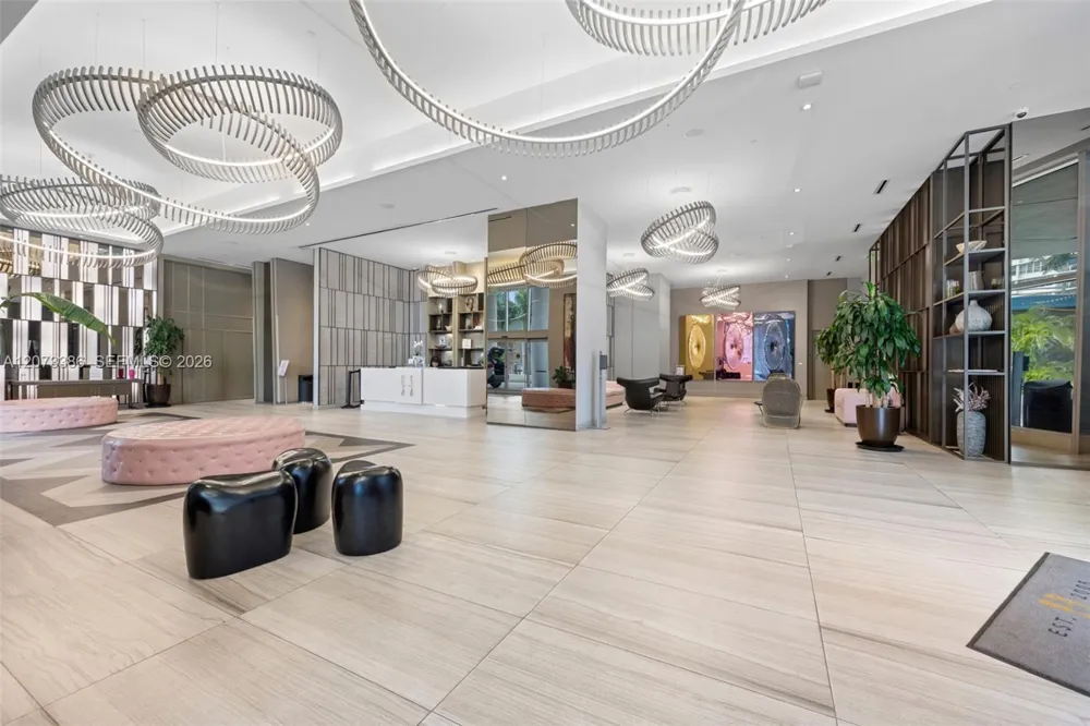 4010 S Ocean Dr #T3905 Hollywood, FL 33019