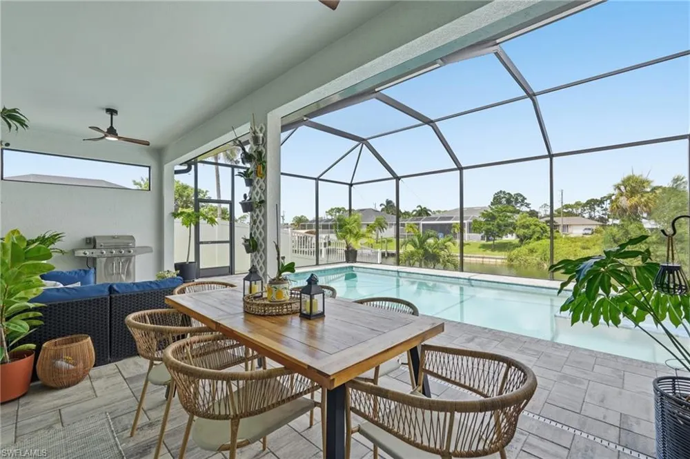 1826 SW 17th Avenue Cape Coral, FL 33991