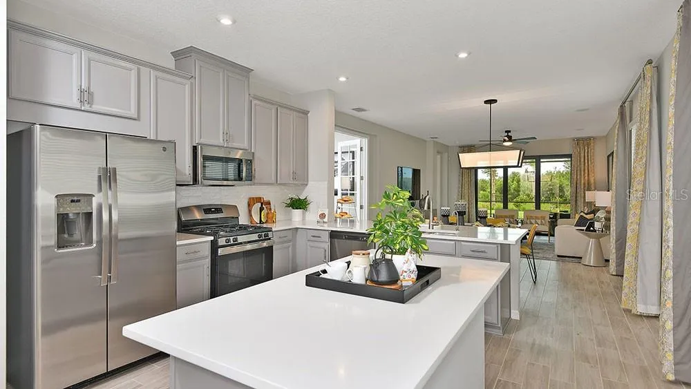 13507 ROWHOUSE COURT Parrish, FL 34219