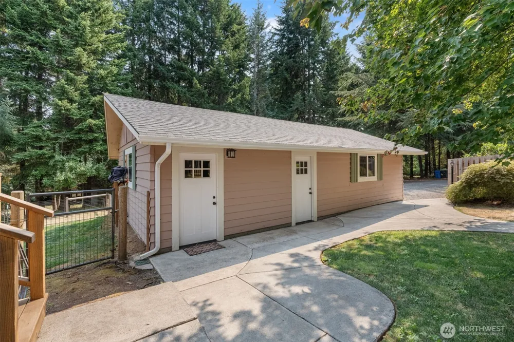 289 Curtis Hill Road Chehalis, WA 98532
