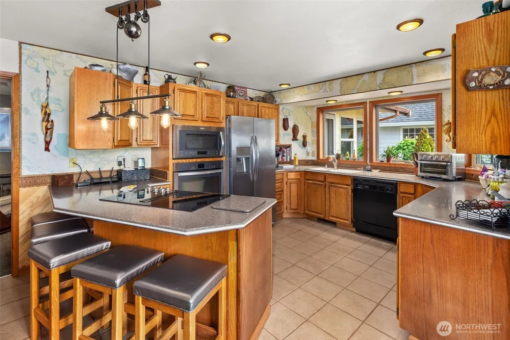 360 Wildwood Avenue SE Ocean Shores, WA 98569