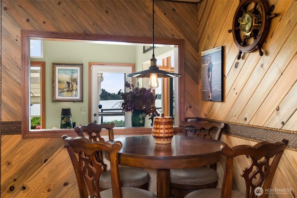 360 Wildwood Avenue SE Ocean Shores, WA 98569