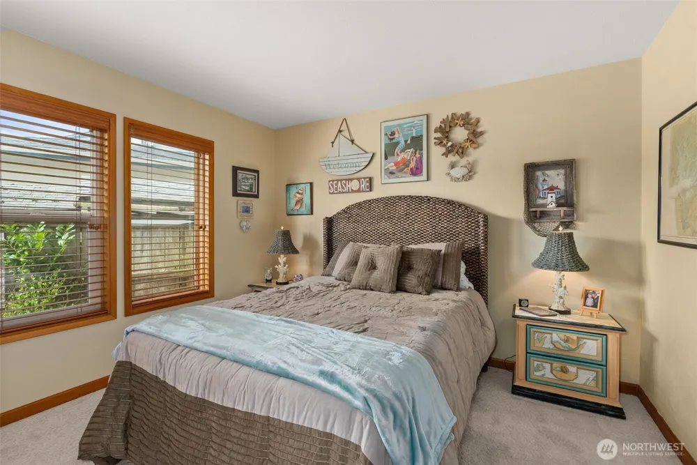 360 Wildwood Avenue SE Ocean Shores, WA 98569