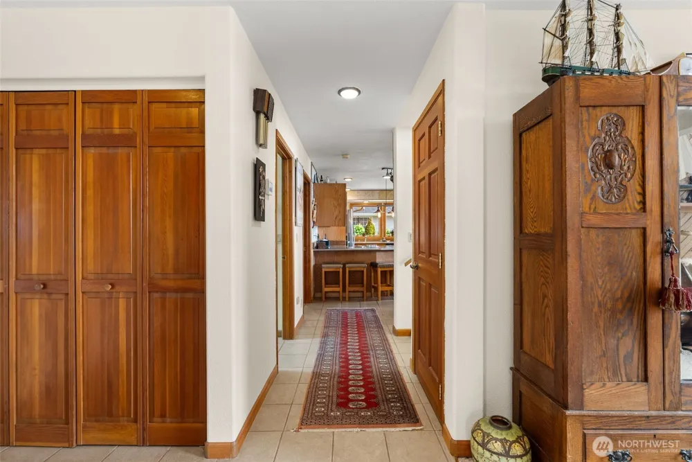 360 Wildwood Avenue SE Ocean Shores, WA 98569