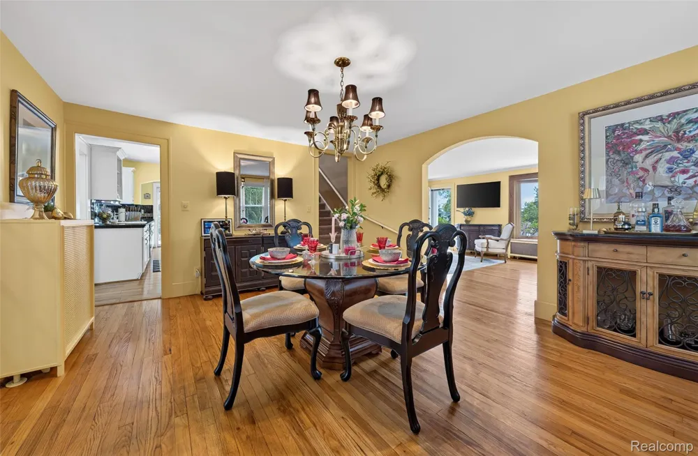 3841 Covert Road Waterford Charter Township, MI 48328