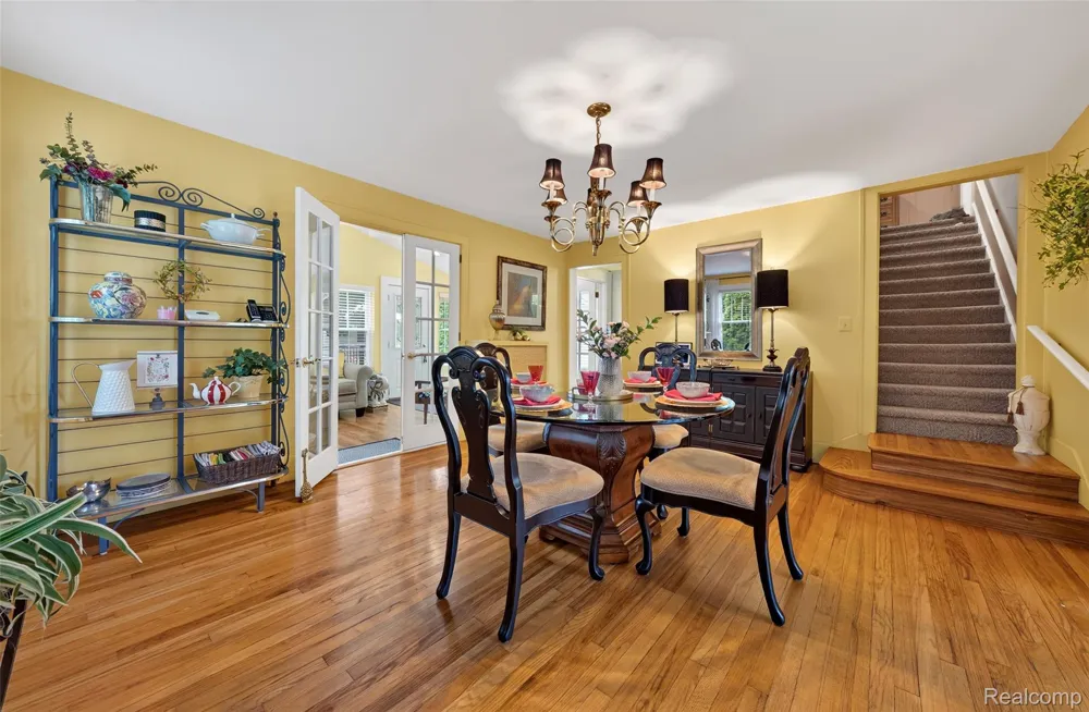 3841 Covert Road Waterford Charter Township, MI 48328