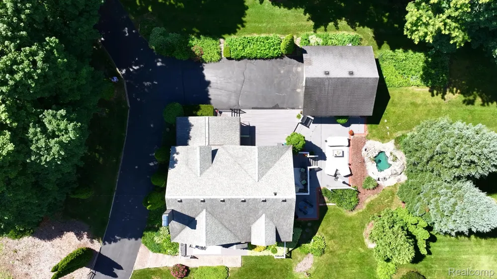 3841 Covert Road Waterford Charter Township, MI 48328