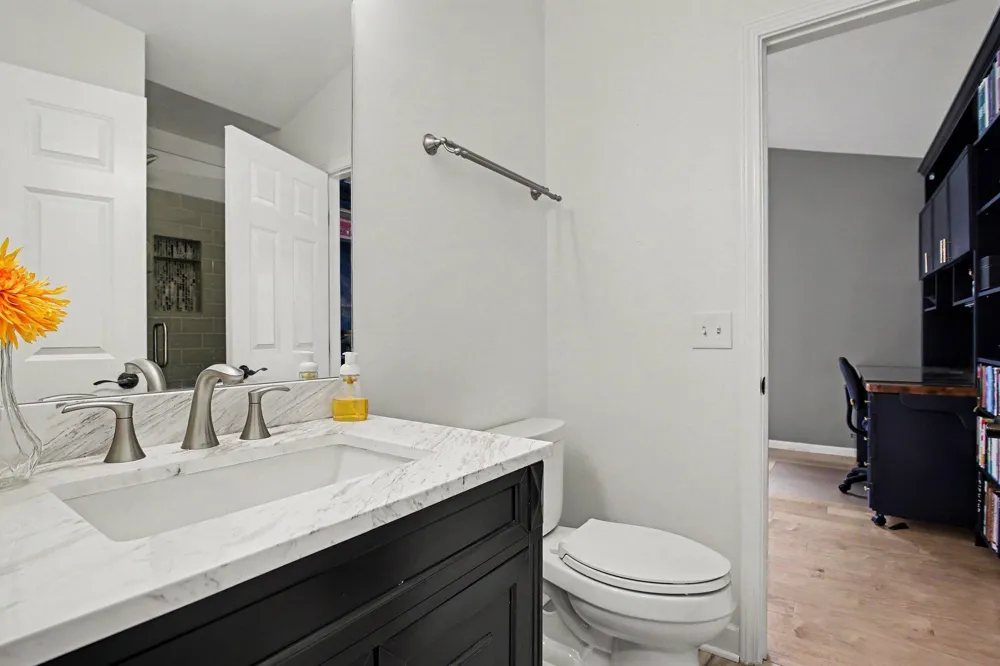 4023 Boulder Pond Drive Pittsfield Charter Township, MI 48108