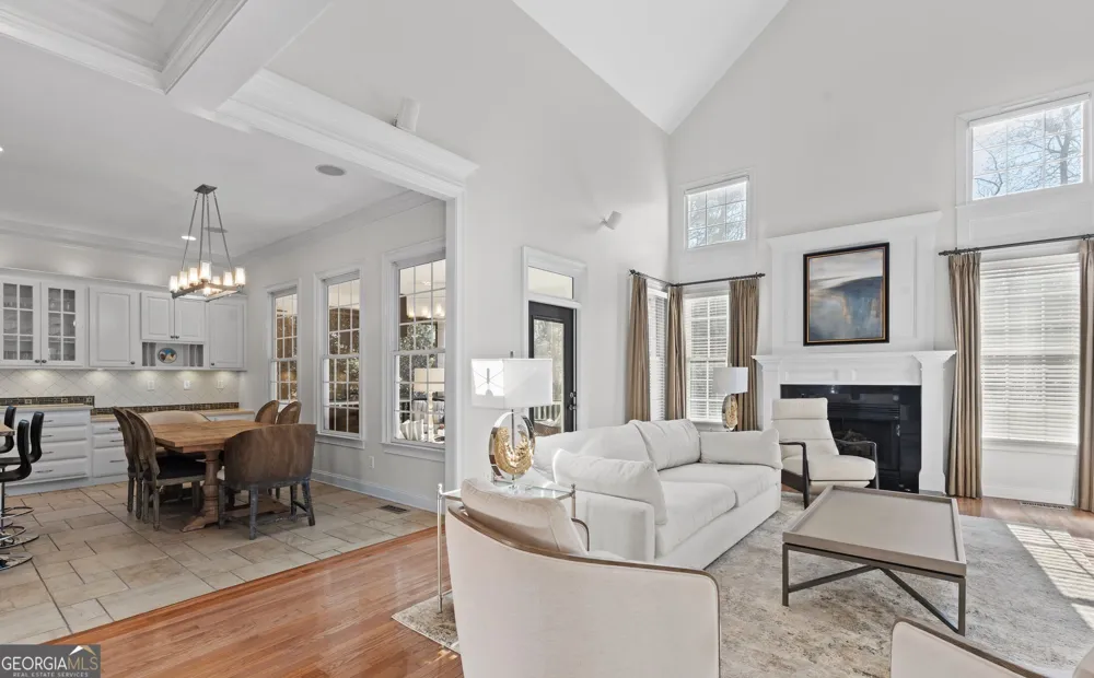 102 N Cove DR Peachtree City, GA 30269