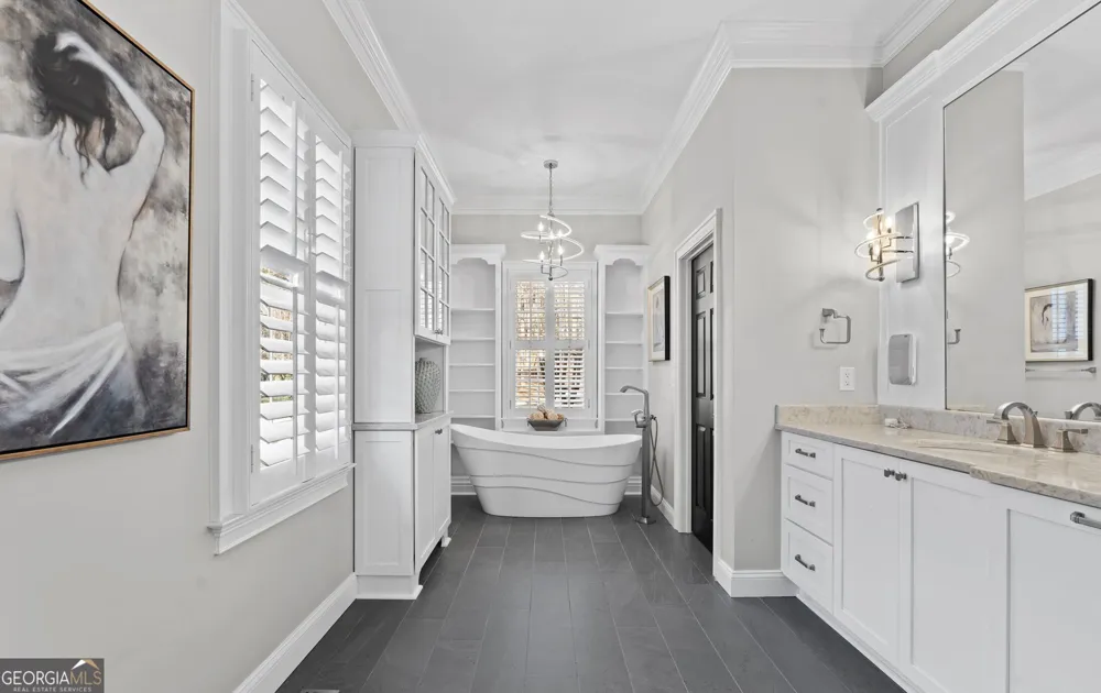 102 N Cove DR Peachtree City, GA 30269