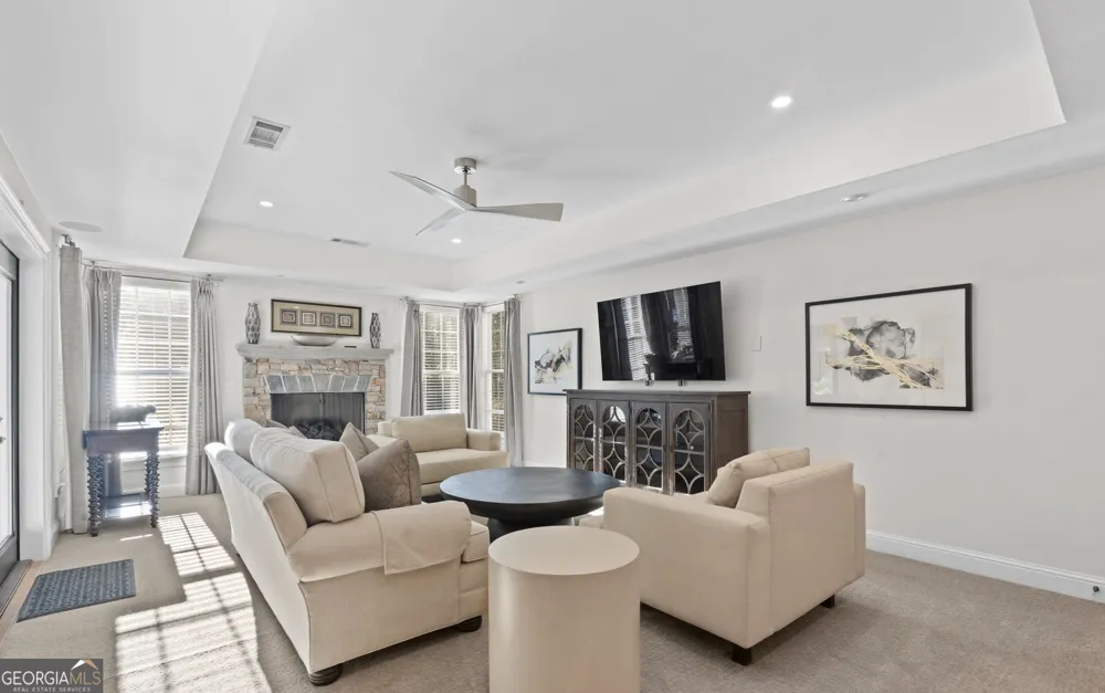 102 N Cove DR Peachtree City, GA 30269