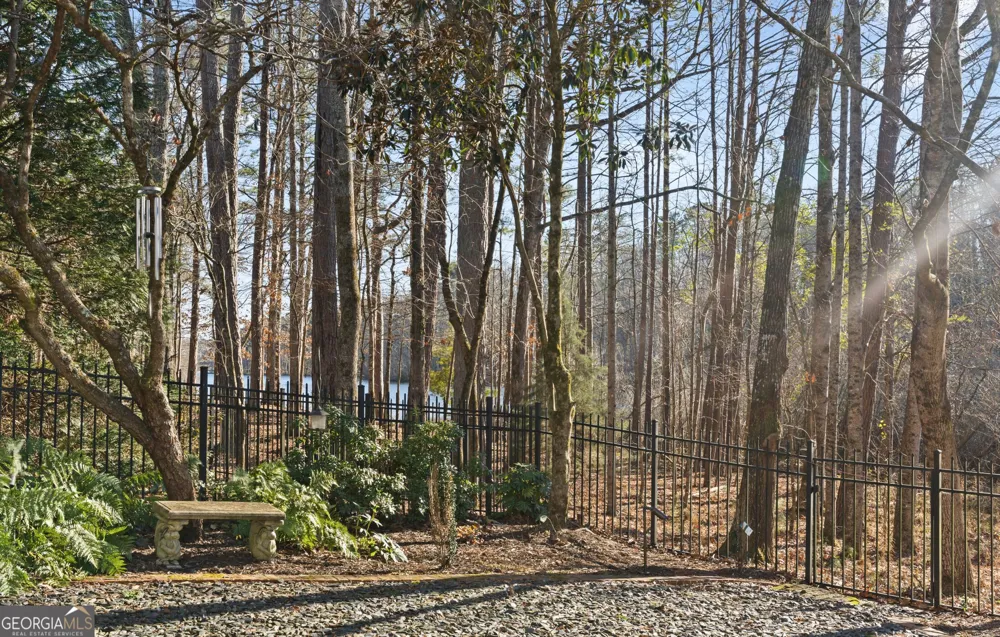 102 N Cove DR Peachtree City, GA 30269