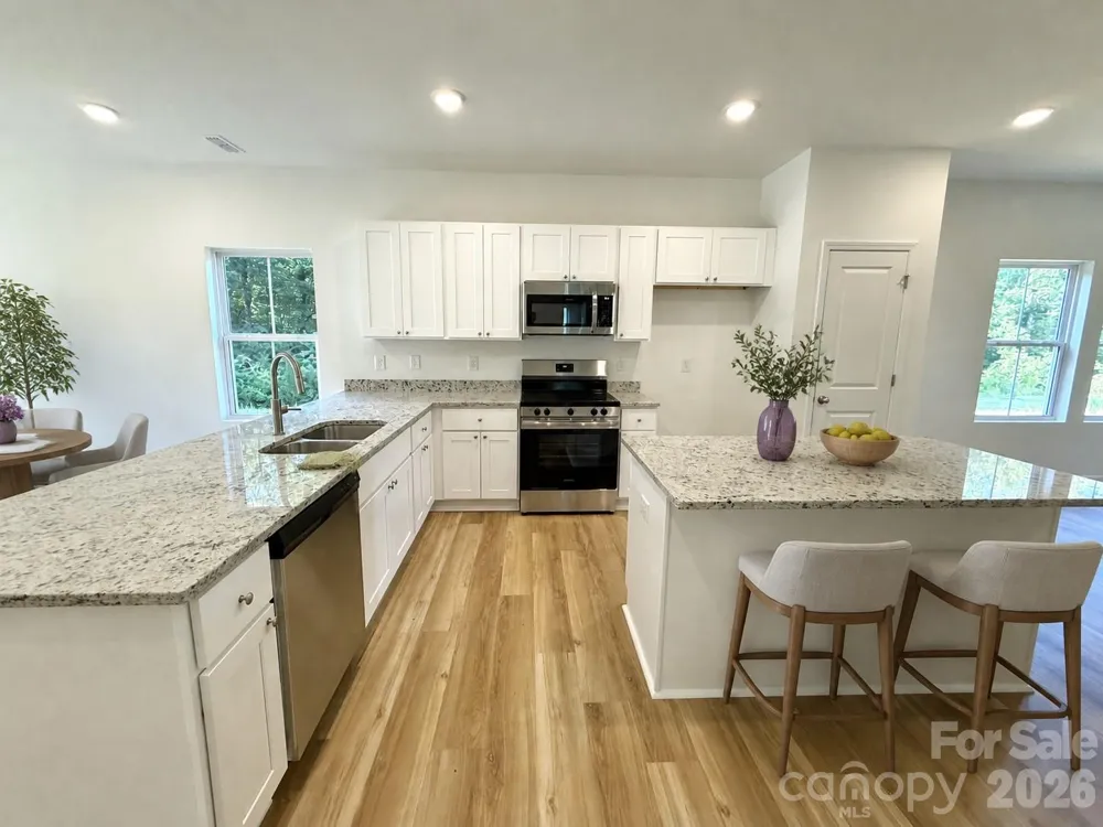 307 W 13th Street Kannapolis, NC 28081