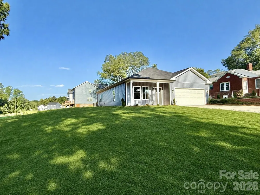 307 W 13th Street Kannapolis, NC 28081