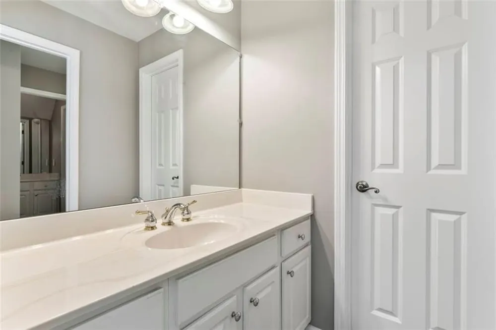 1216 McAllistar Drive Locust Grove, GA 30248