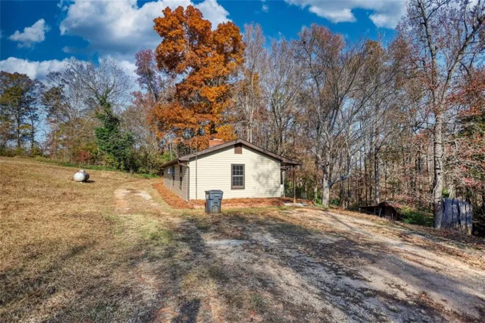 3001 Highway 213 Mansfield, GA 30055
