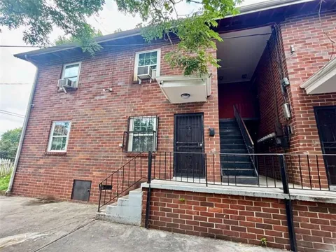 1048 Washington Street #2