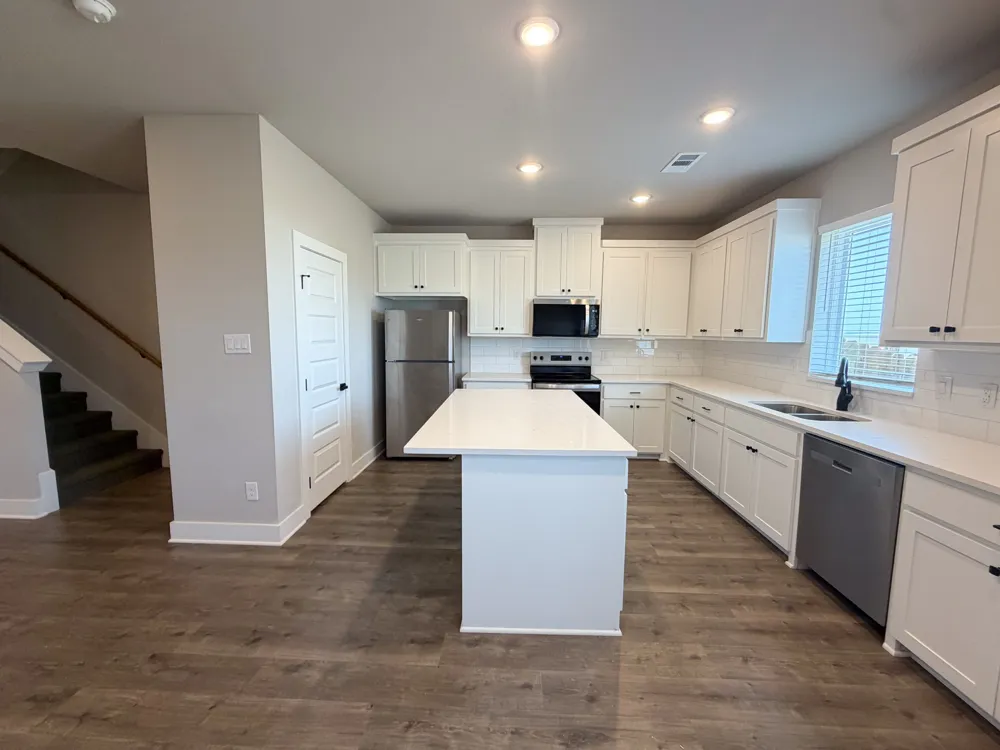 920 Cooksey Court #B Grandview, TX 76050
