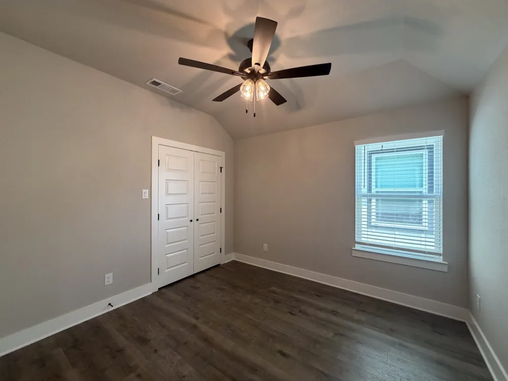 920 Cooksey Court #B Grandview, TX 76050