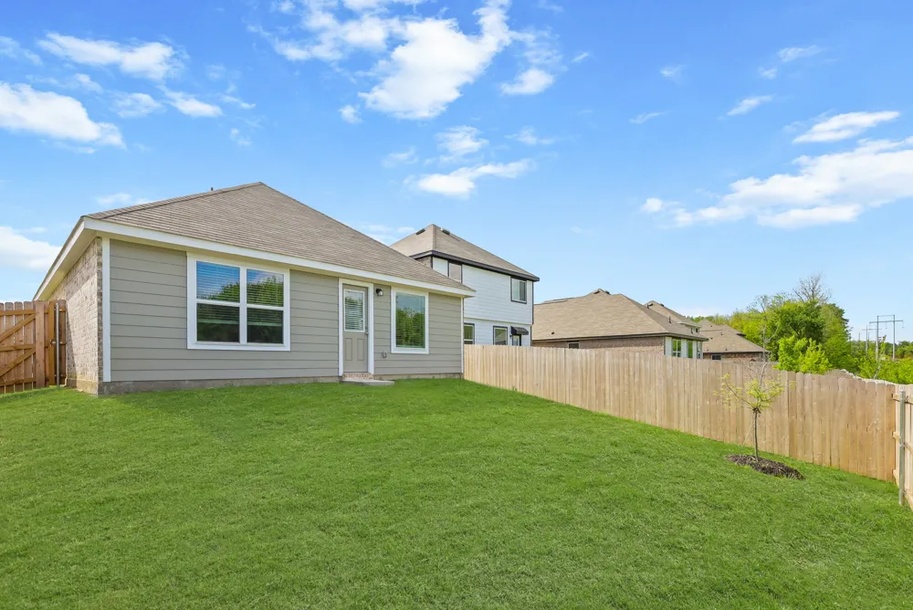1600 Romans Road Ennis, TX 75119