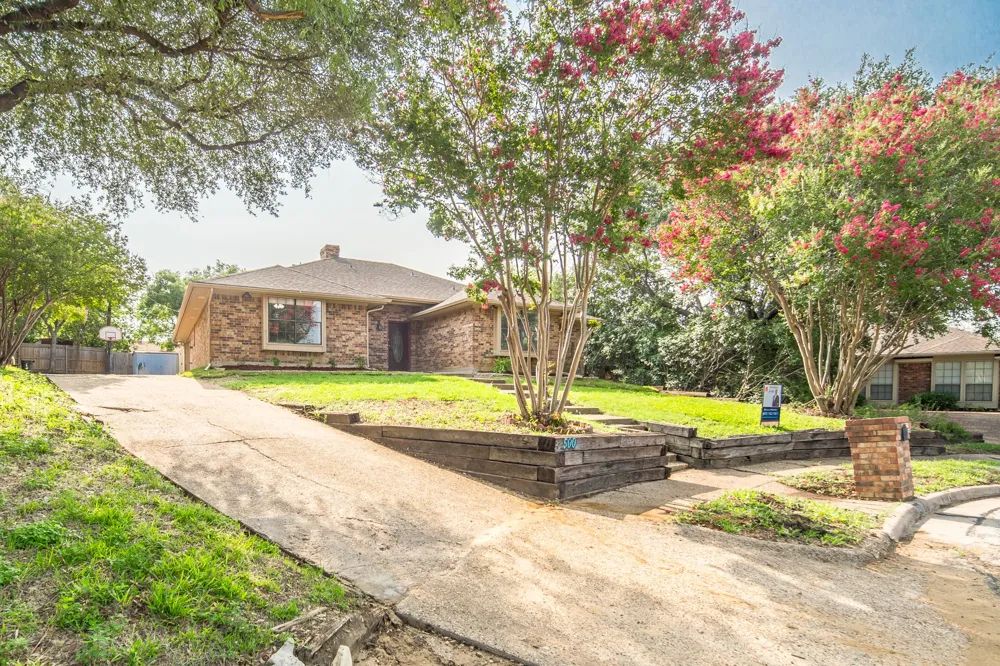 500 Cross Bend Court Irving, TX 75061