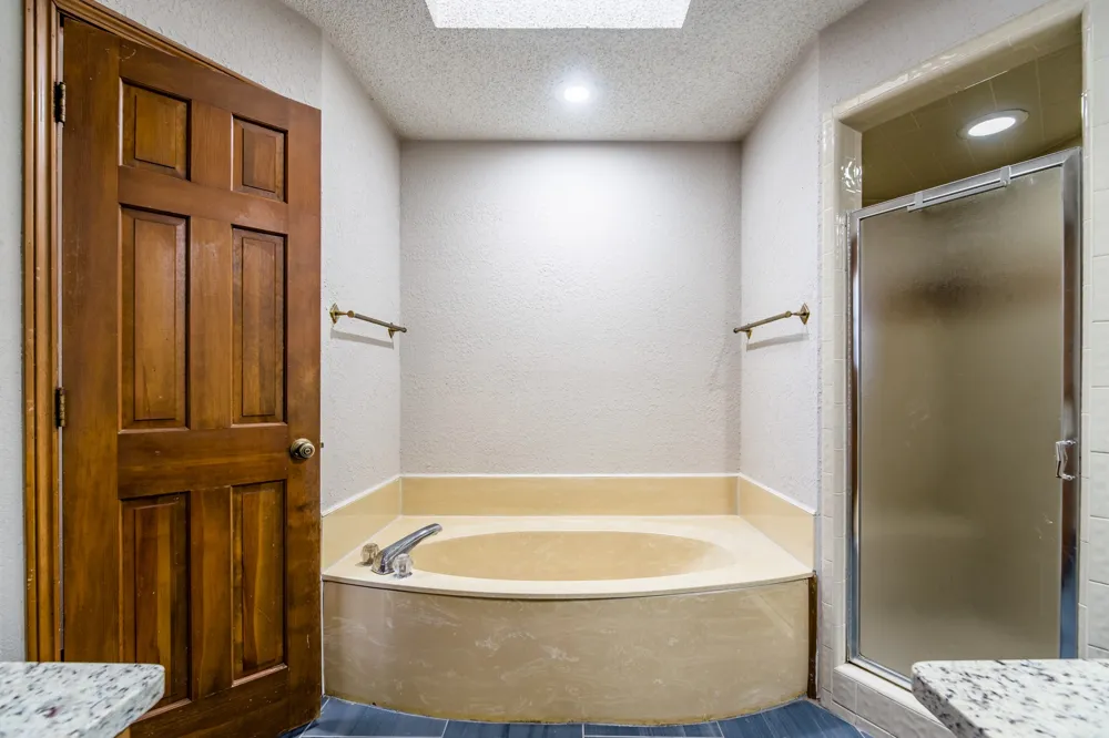 500 Cross Bend Court Irving, TX 75061
